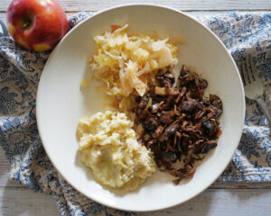 Mushrooms & Sauerkraut